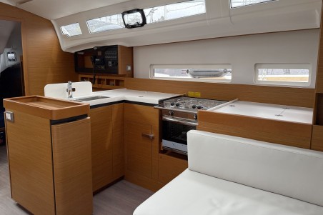 Jeanneau Sun Odyssey 410 - 3 cab. Maral