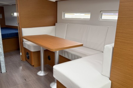Jeanneau Sun Odyssey 410 - 3 cab. Maral