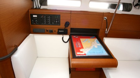 Jeanneau Sun Odyssey 419 - 3 cab. Happy Welcome