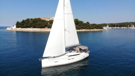 Jeanneau Sun Odyssey 419 - 3 cab. Mira