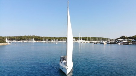 Jeanneau Sun Odyssey 419 - 3 cab. Mira