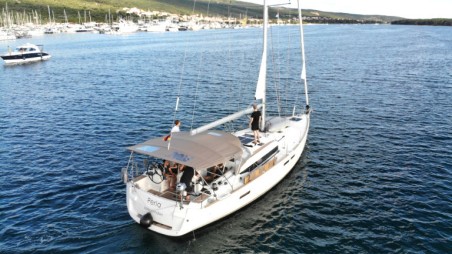 Jeanneau Sun Odyssey 479 - 4 cab. Perla
