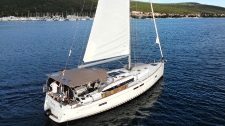 Jeanneau Sun Odyssey 479 - 4 cab. Perla