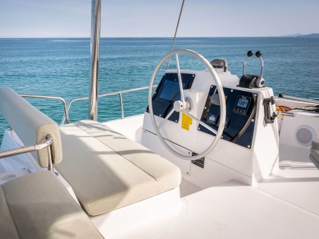 Catana Group Bali 4.6 - 4 + 2 cab. Noni