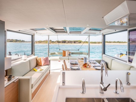 Catana Group Bali 4.6 - 4 + 2 cab. Noni