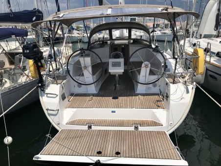 Bavaria Yachtbau Bavaria Cruiser 41 - 3 cab. Leonidas