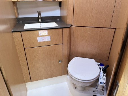 Bavaria Yachtbau Bavaria Cruiser 41 - 3 cab. Leonidas