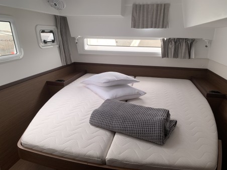 Lagoon-Bénéteau Lagoon 42 - 4 + 2 cab. Zoe