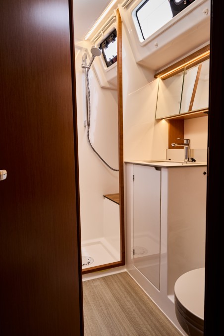 Bavaria Yachtbau Bavaria C46 - 4 cab. Smaragda