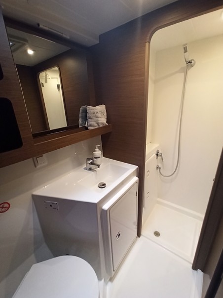 Lagoon-Bénéteau Lagoon 42 - 4 + 2 cab. Aktis