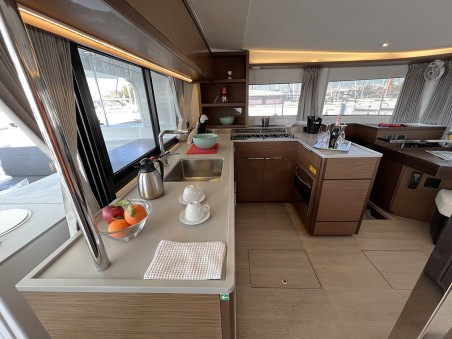 Lagoon-Bénéteau Lagoon 46 - 4 + 2 cab. Kalisi Mou