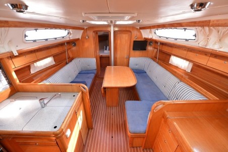 Bavaria Yachtbau Bavaria 38 Cruiser Enigma
