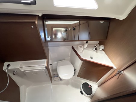 Bénéteau Oceanis 40.1 Escape