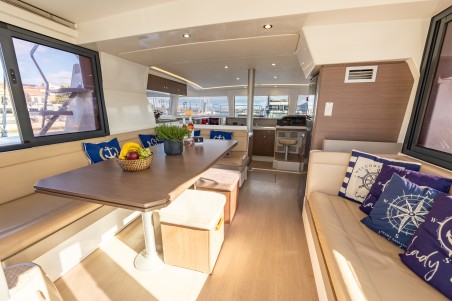 Catana Group Bali 4.1 - 4 + 2 cab. Lady Dasi