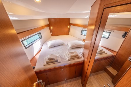 Bavaria Yachtbau Bavaria C42 Arian