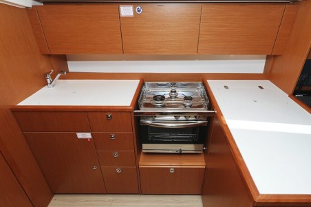 Bavaria Yachtbau Bavaria C38 Blue Note