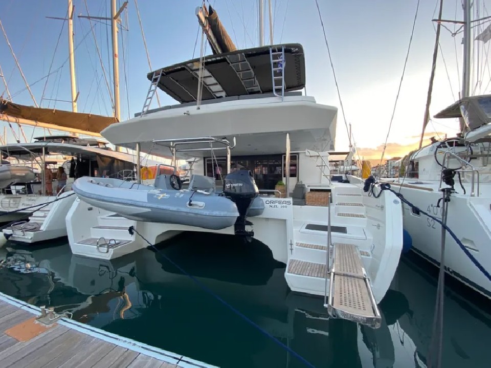Dufour Yachts Dufour 48 Catamaran - 5 + 1 cab. Orfeas