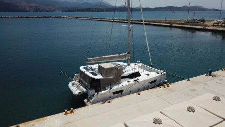 Fountaine Pajot Fountaine Pajot Astrea 42 - 4 + 2 cab. Nostos