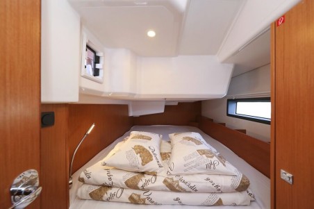 Bavaria Yachtbau Bavaria C38 Blue Note