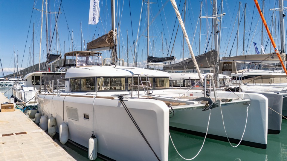 Lagoon-Bénéteau Lagoon 39 - 4 + 2 cab. Deep Blue