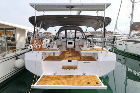Bavaria Yachtbau Bavaria C38 Freewise