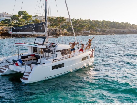 Lagoon Lagoon 40 - 4 + 2 cab | Czarter jachtu Grecja | Travelboat