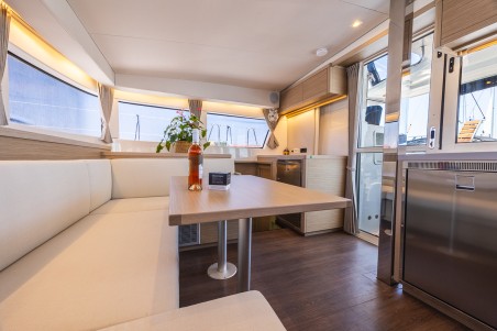 Lagoon-Bénéteau Lagoon 40 - 4 + 2 cab Deva