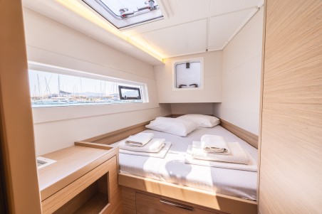 Lagoon-Bénéteau Lagoon 40 - 4 + 2 cab Deva