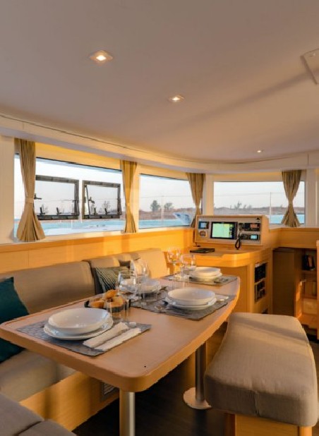 Lagoon-Bénéteau Lagoon 42 - 4 + 2 cab. Queen Annezia