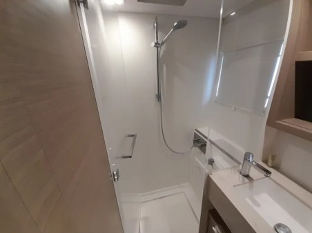 Lagoon-Bénéteau Lagoon 46 - 4 + 2 cab. Thalasea