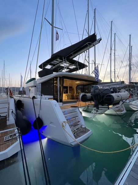 Lagoon-Bénéteau Lagoon 52 F - 6 + 2 cab. Blue Velvet