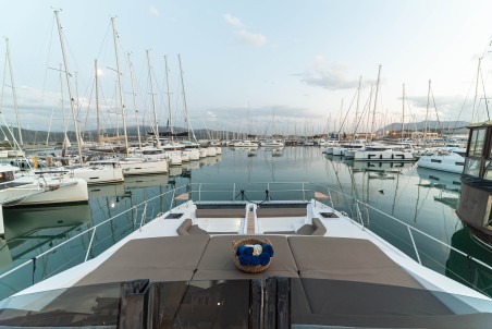 Bavaria Yachtbau Nautitech 47 Power - 4 + 2 cab. AG Princess