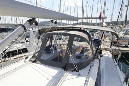 Bavaria Yachtbau Bavaria C38 Lea