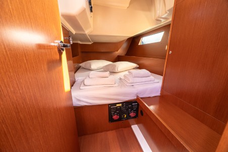 Bénéteau Oceanis 41.1 Peace