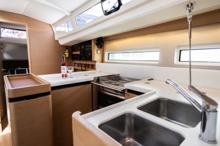 Jeanneau Sun Odyssey 440 - 4 cab. Irini