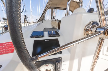 Bénéteau Oceanis 38.1 Elisa