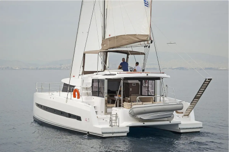 Catana Group Bali 4.1 - 4 + 2 cab. Golden Waters