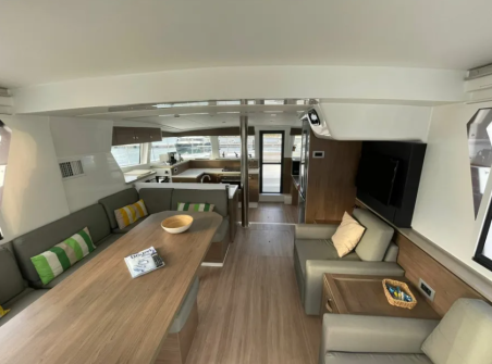 Catana Group Bali 4.2 - 4 + 1 cab. Kebifor