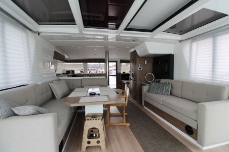 Catana Group Bali 4.2 - 4 + 2 cab. Blue Navy