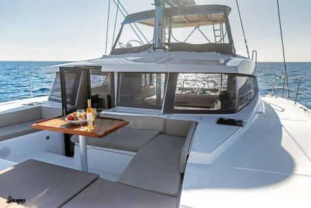 Catana Group Bali 4.2 - 4 + 2 cab. Junior Mary 1