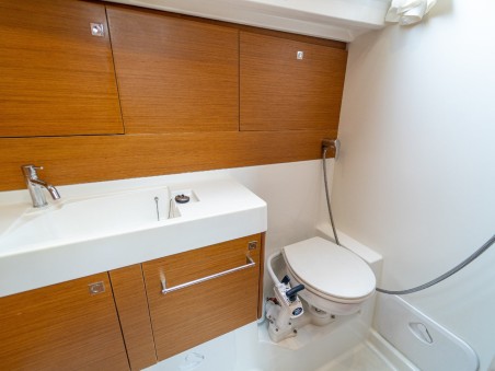 Jeanneau Sun Odyssey 519 - 5 cab. Ciao Bao