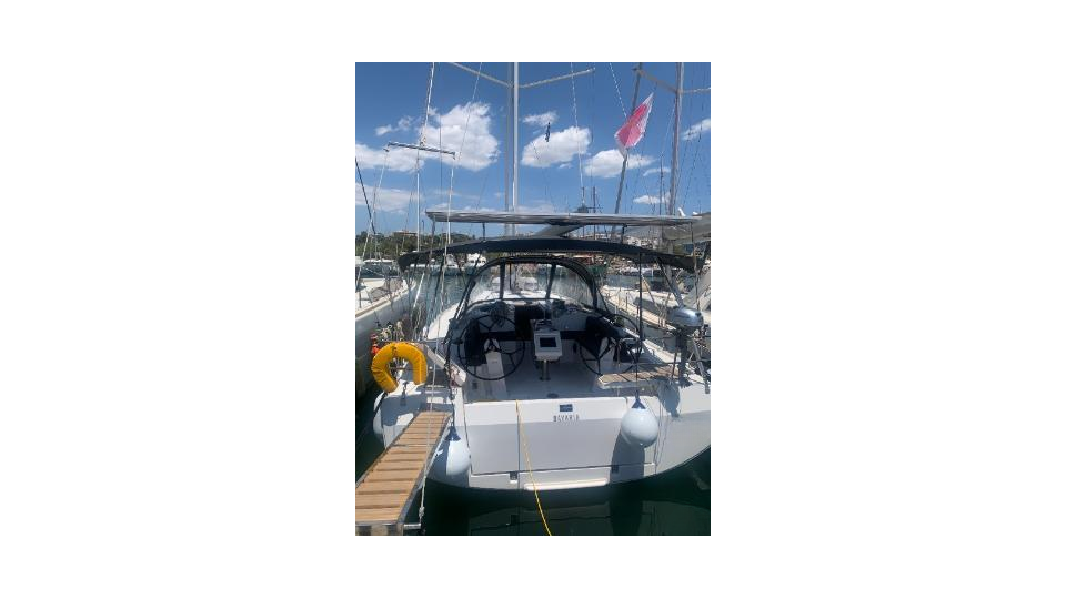 Bavaria Yachtbau Bavaria C42 Maia