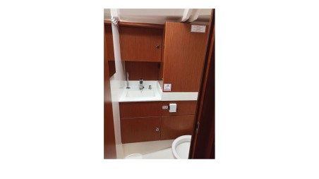 Bavaria Yachtbau Bavaria C45 - 4 cab. Nutmeg
