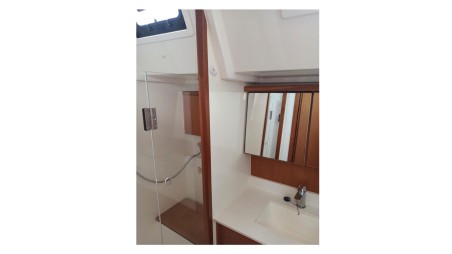 Bavaria Yachtbau Bavaria C45 - 4 cab. Nutmeg