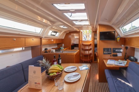 Bavaria Yachtbau Bavaria Cruiser 37 - 3 cab. Marlo