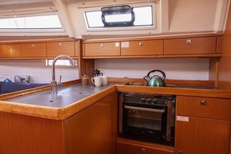 Bavaria Yachtbau Bavaria Cruiser 37 - 3 cab. Marlo