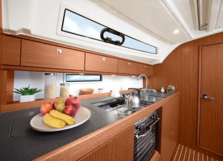 Bavaria Yachtbau Bavaria Cruiser 41 - 3 cab. Marea