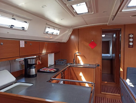 Bavaria Yachtbau Bavaria Cruiser 45 - 4 cab. Saffron