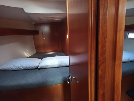 Bavaria Yachtbau Bavaria Cruiser 45 - 4 cab. Saffron