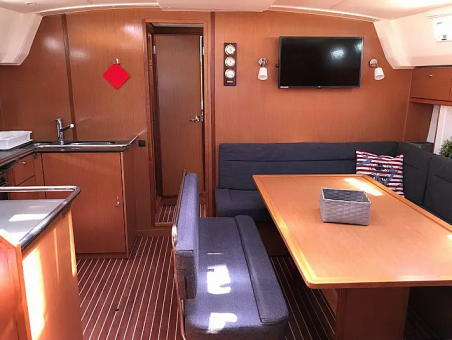 Bavaria Yachtbau Bavaria Cruiser 50 Juniper